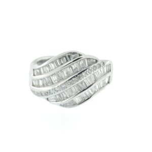 Anello diamanti baguette e brillanti